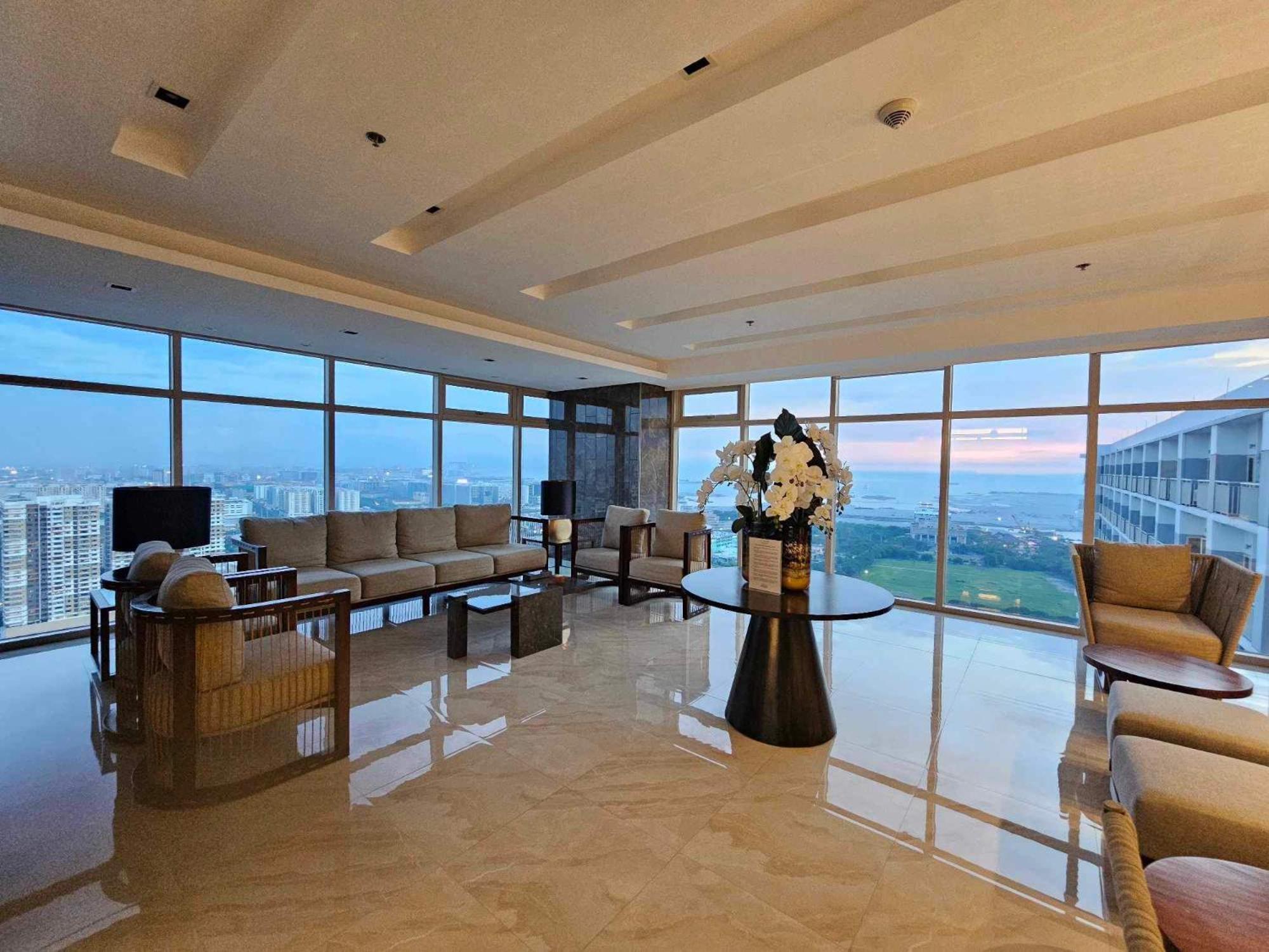 Smdc Coast Residences Near Picc Pasay Exteriör bild