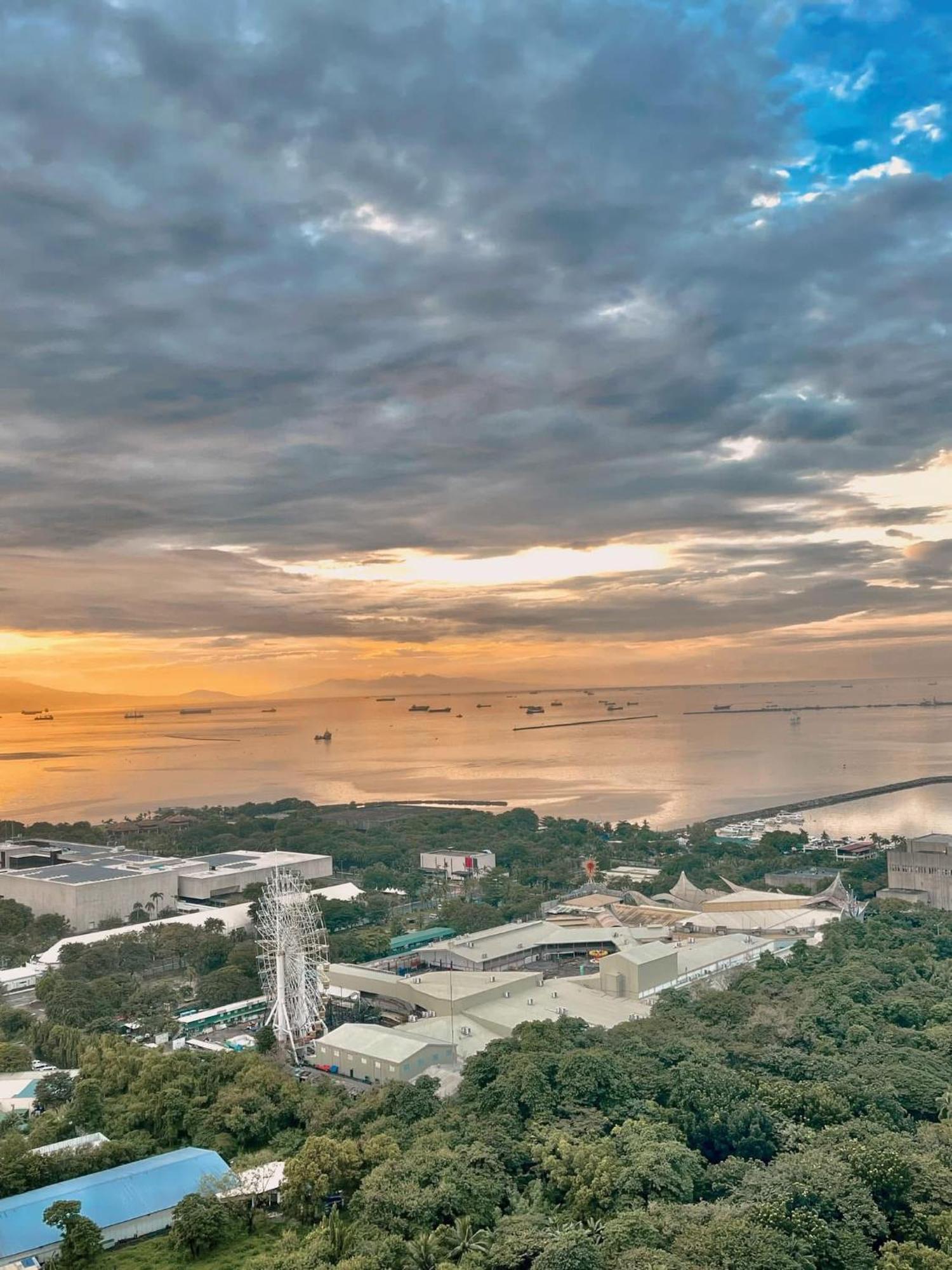 Smdc Coast Residences Near Picc Pasay Exteriör bild